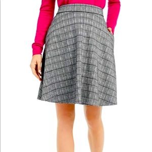 Maison Jules Women’s Plaid Zippered Skirt NWT